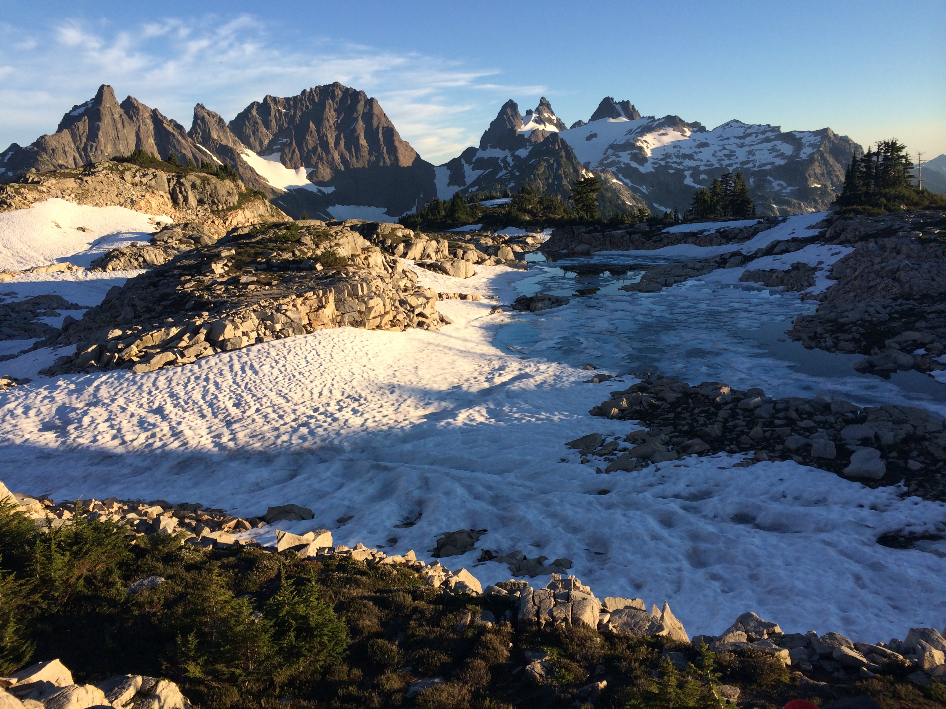 Tank Lakes via Necklace Valley