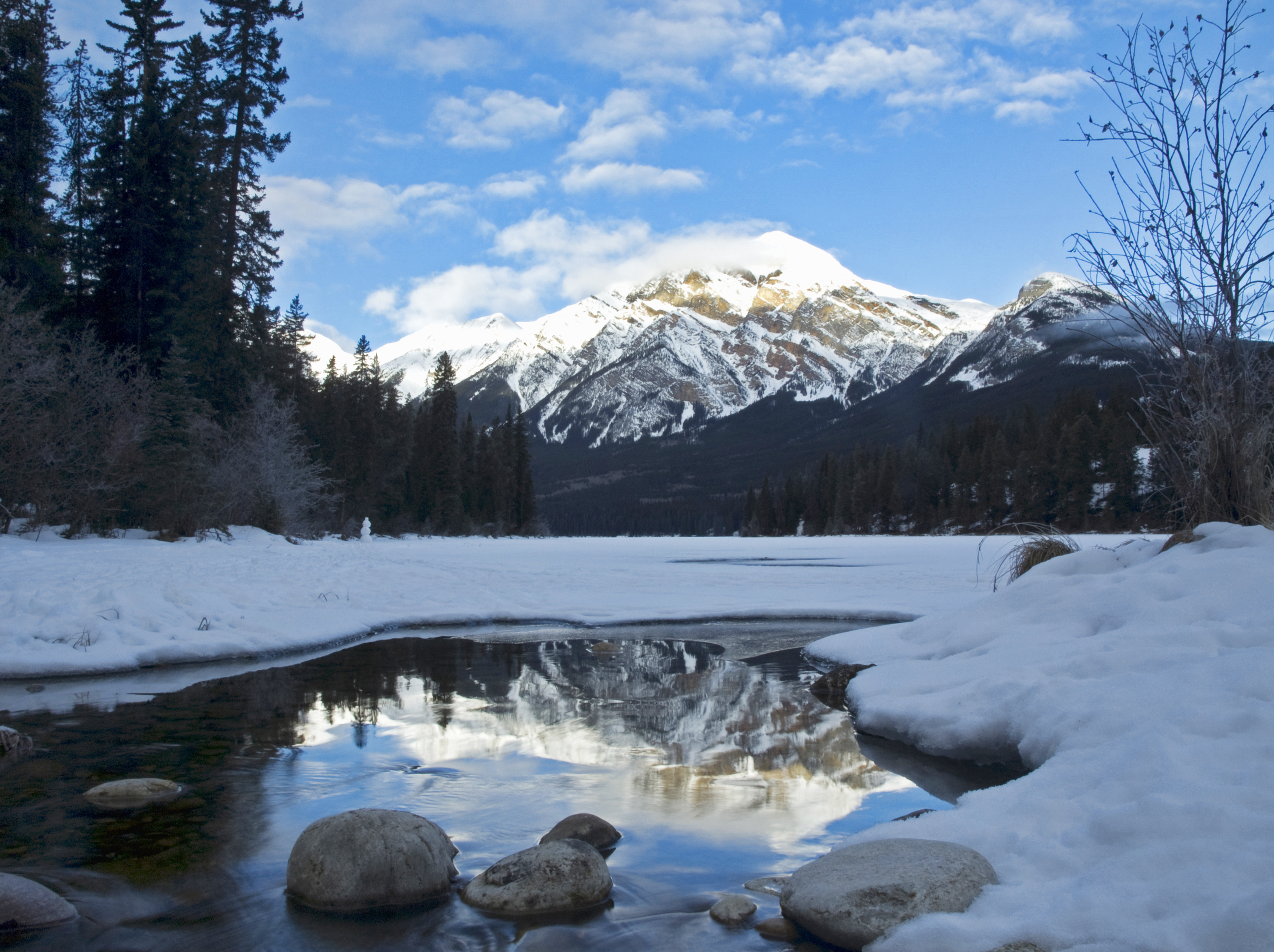 Explore Pyramid Lake