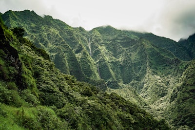 Backpack the Na Pali Coast via the Kalalau Trail, Hawaii