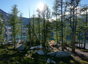 The Enchantments: Leprechaun Lake via Snow Lake Trailhead