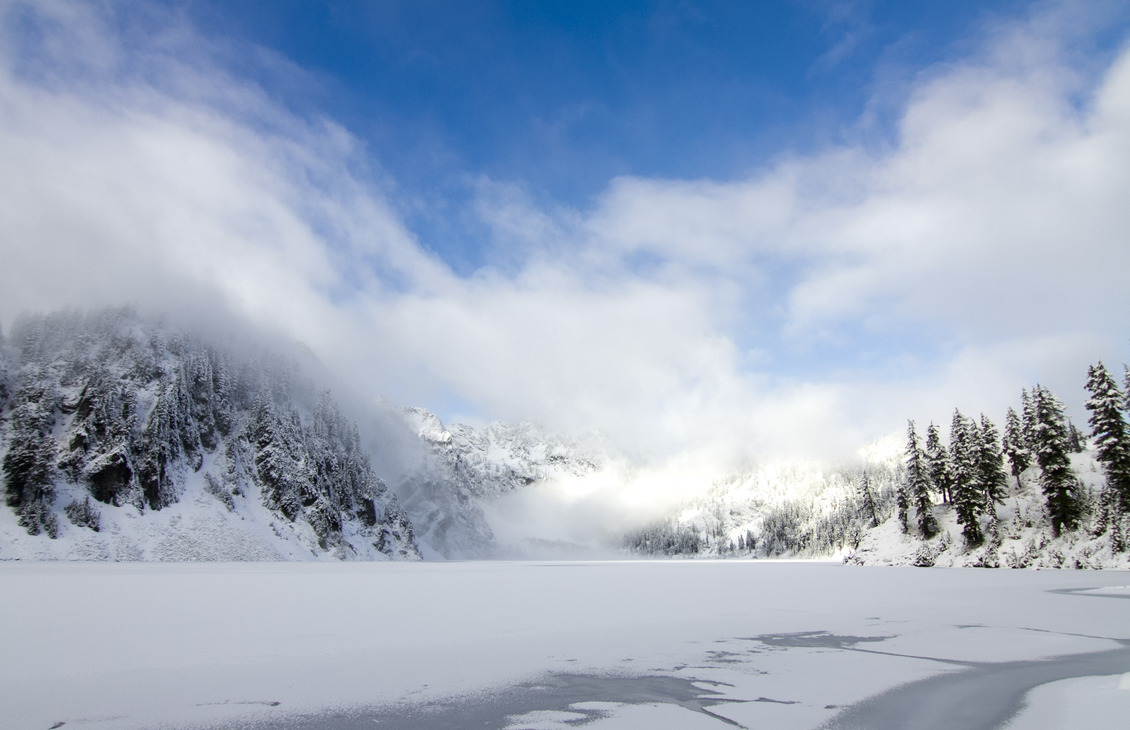 Snowshoe to Snow Lake