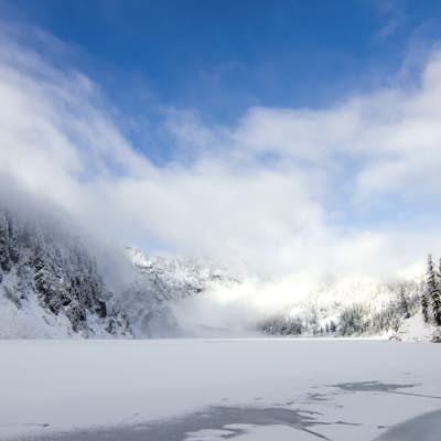 Snowshoe to Snow Lake