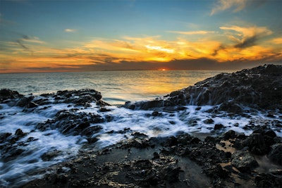 Explore Laguna Beach Caves, Thousand Steps Beach