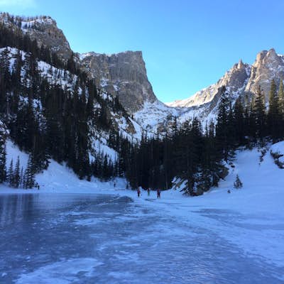 Snowshoe to Nymph, Dream, and Emerald Lakes