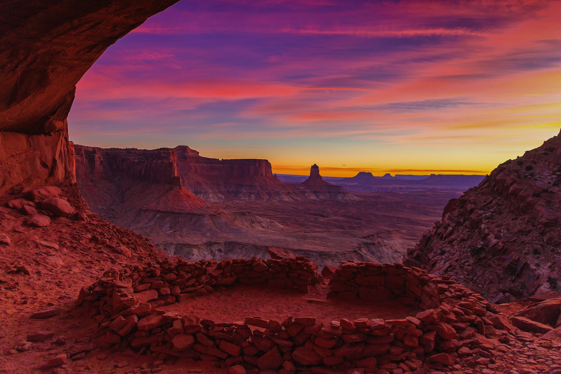 False kiva cheap trail canyonlands