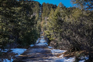 Manitou Incline