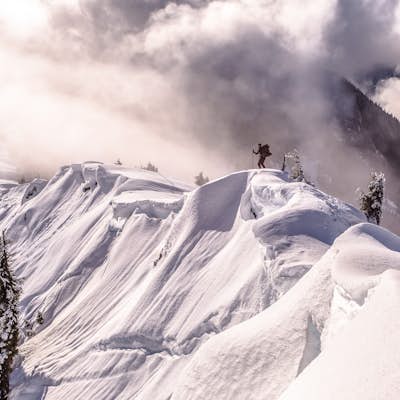 Winter ascent of Trappers Peak