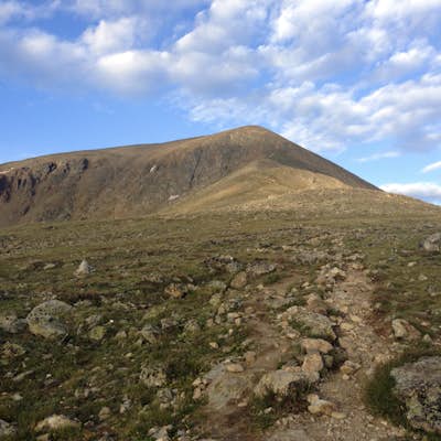 Hike 14er Mount Elbert