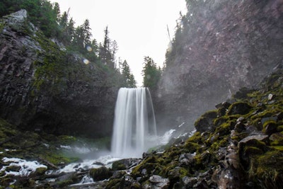 Hike to Tamanawas Falls, East Fork-Tamanawas Trailhead