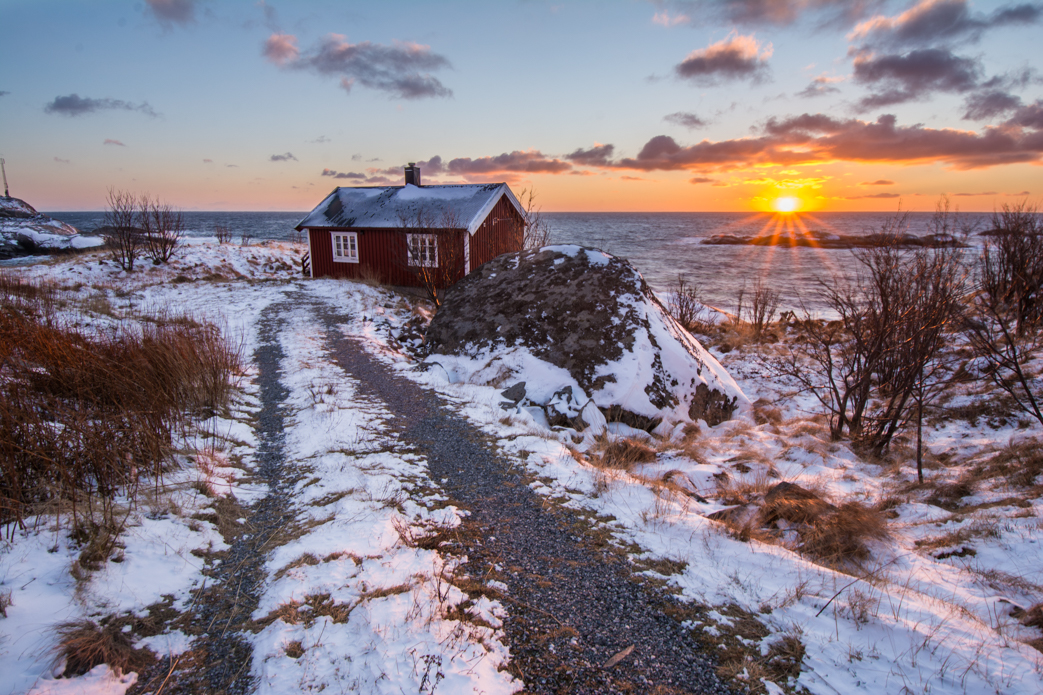 Explore Norway's Lofoten Islands 