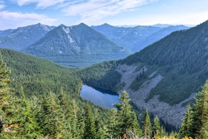 Seattle's Best Beginner Backpacking Trips 