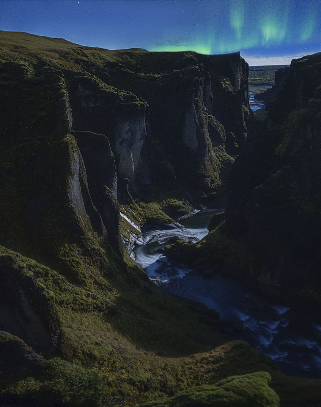 Photograph the Northern Lights at Grotta Lighthouse