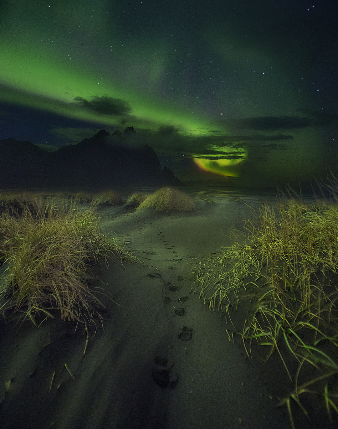 Photograph the Northern Lights at Grotta Lighthouse
