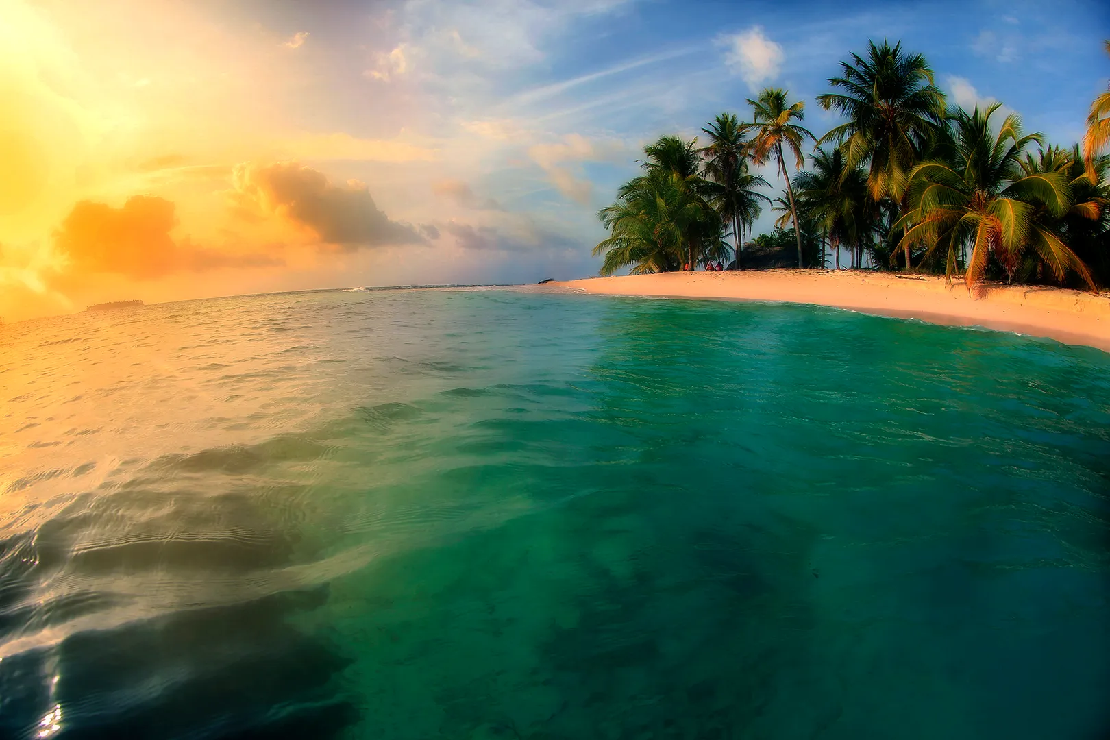 Explore the Islands of San Blas, Panama