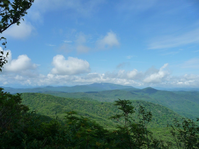 Hike the Iron Mountain Gap to Hughes Gap, Iron Mountain Gap Trailhead