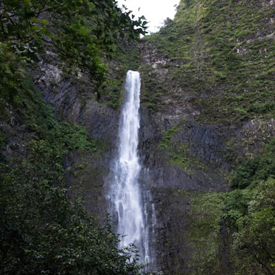 Hike the Kalalau Trail to Hanakāpī‘ai Falls