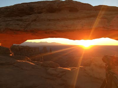 Sunrise at Mesa Arch 