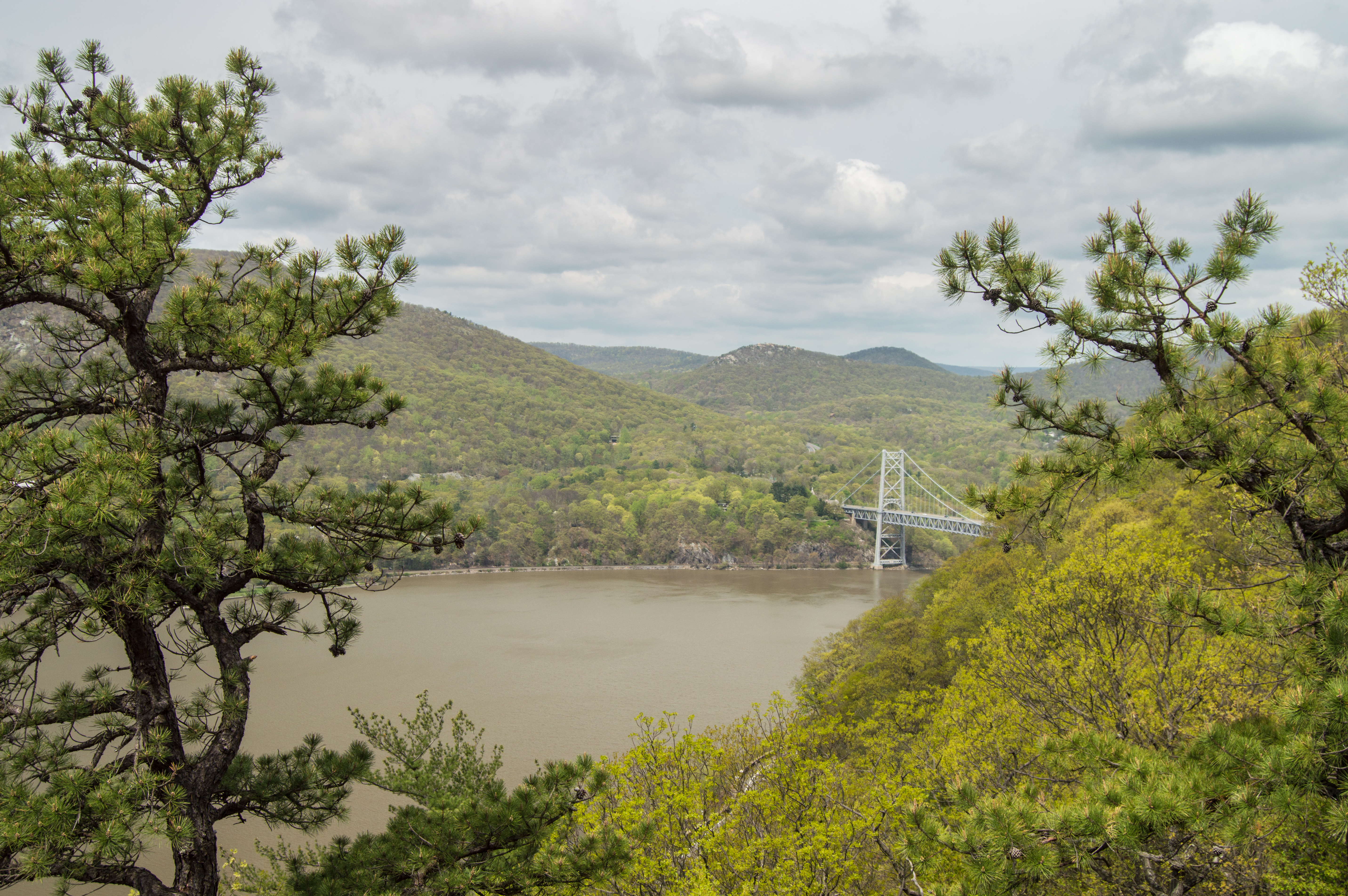 Camp Smith Trail 