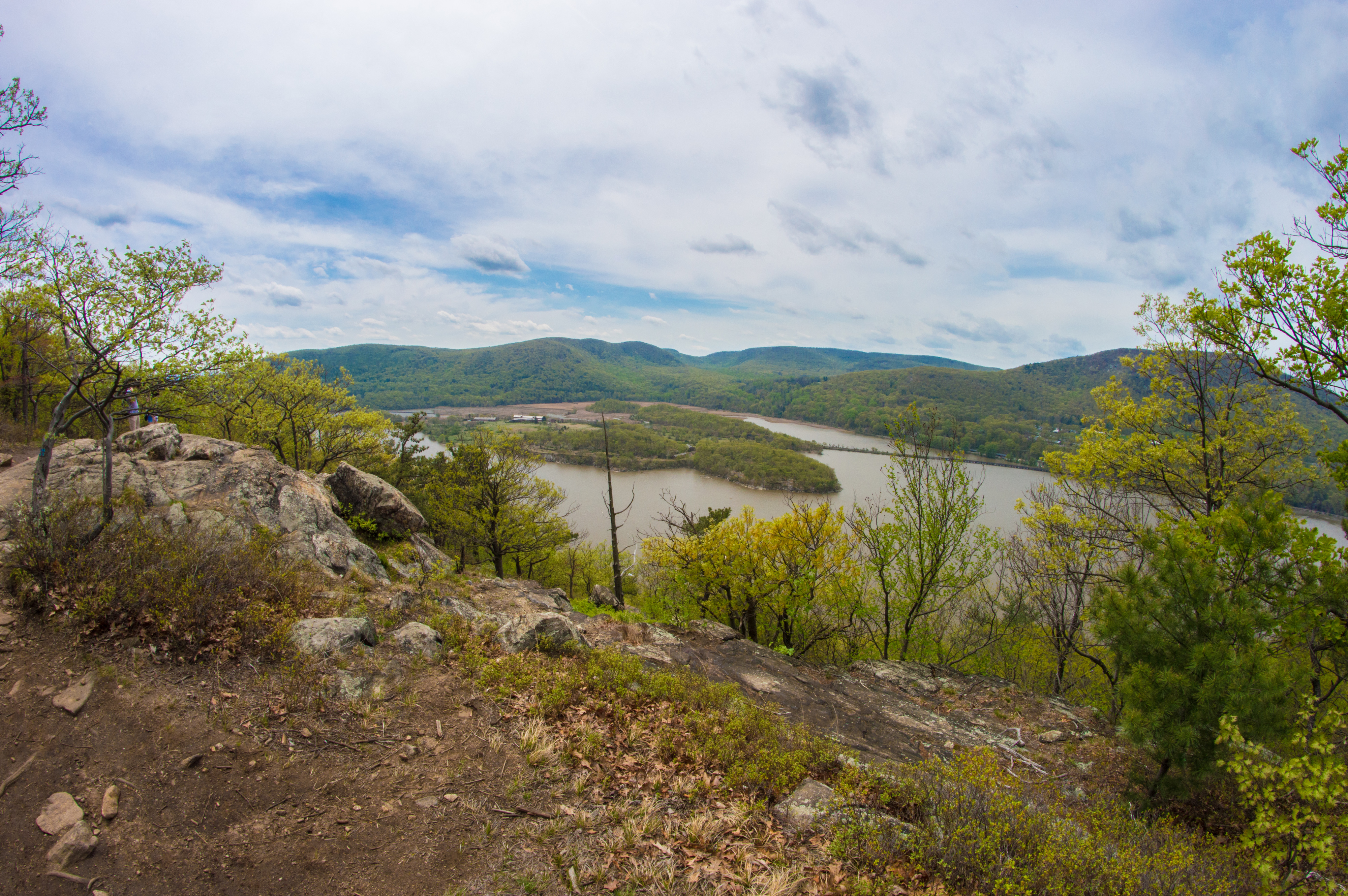 Camp Smith Trail 