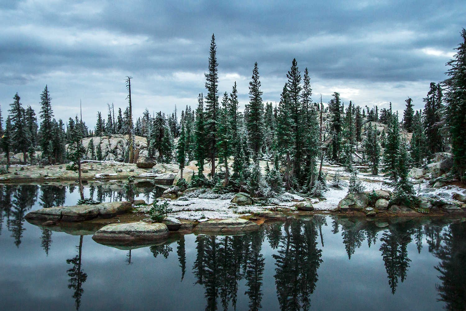 Backpack Chewing Gum Lake, Tuolumne County, California