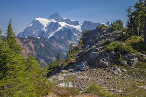 Hiking the Kulshan Ridge