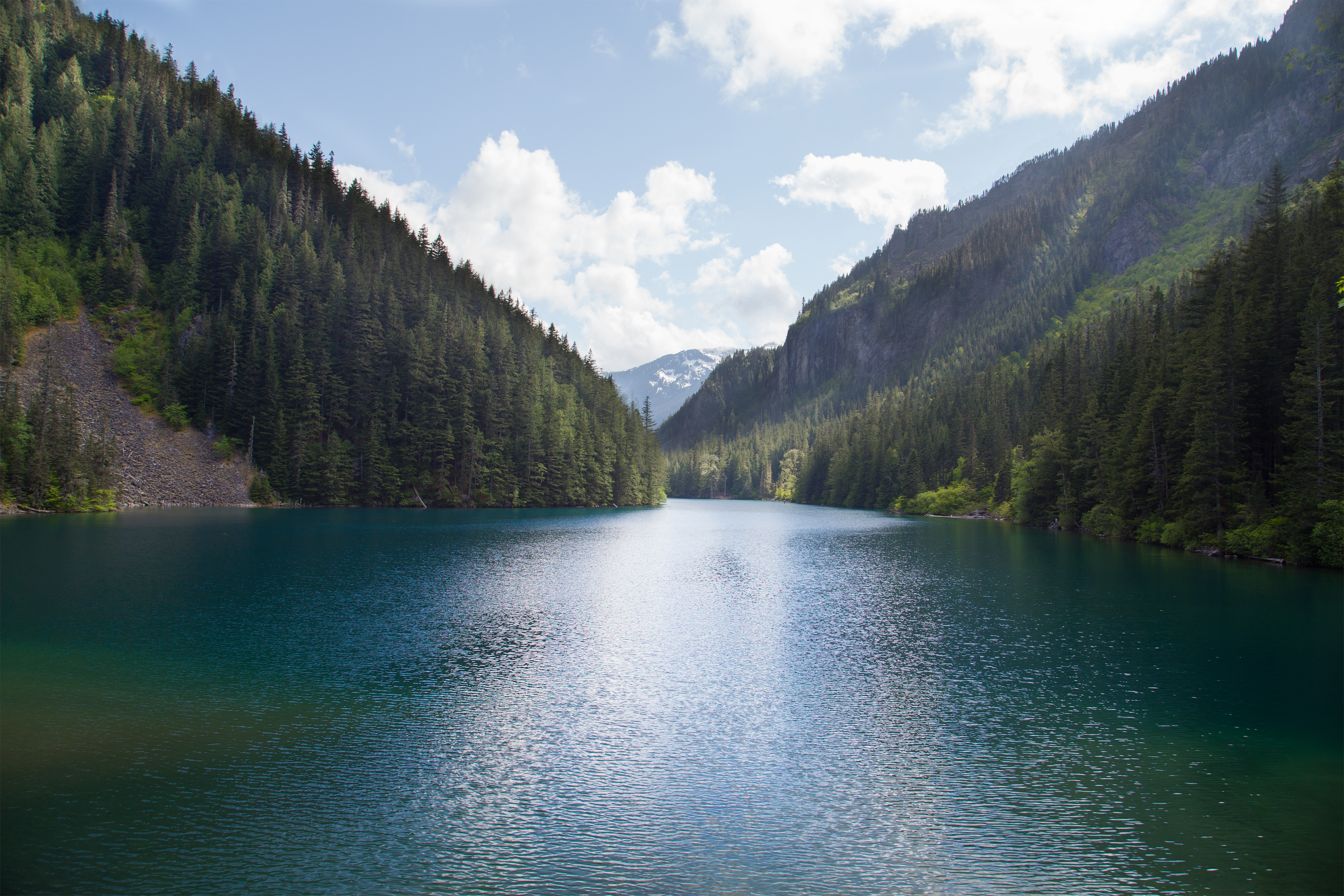 Hike to Lindeman & Greendrop Lakes