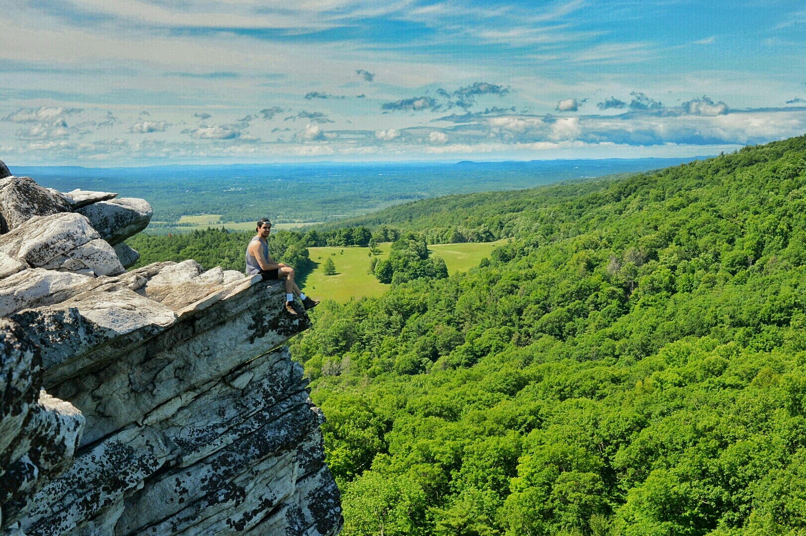 Scramble Bonticou Crag and Table Rocks, High Falls, New York