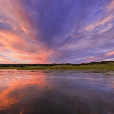 Capture the Sunset on the Yellowstone River