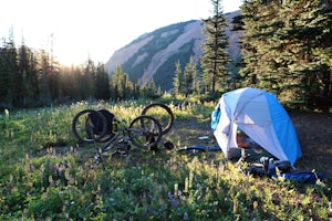 Mountain Bike the South Chilcotins