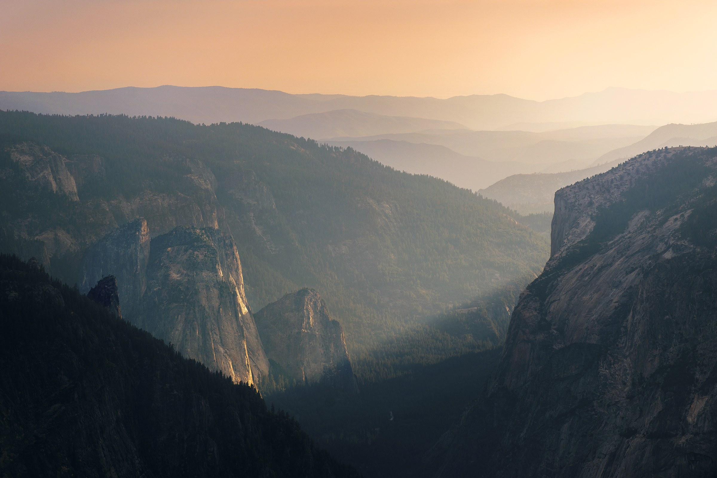Sunrise Lakes to Clouds Rest