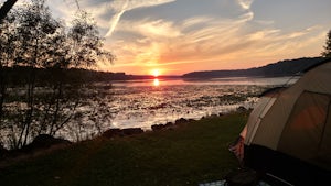 Camp at Kiser Lake