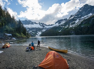 25 Beautiful Lakeside Campsites