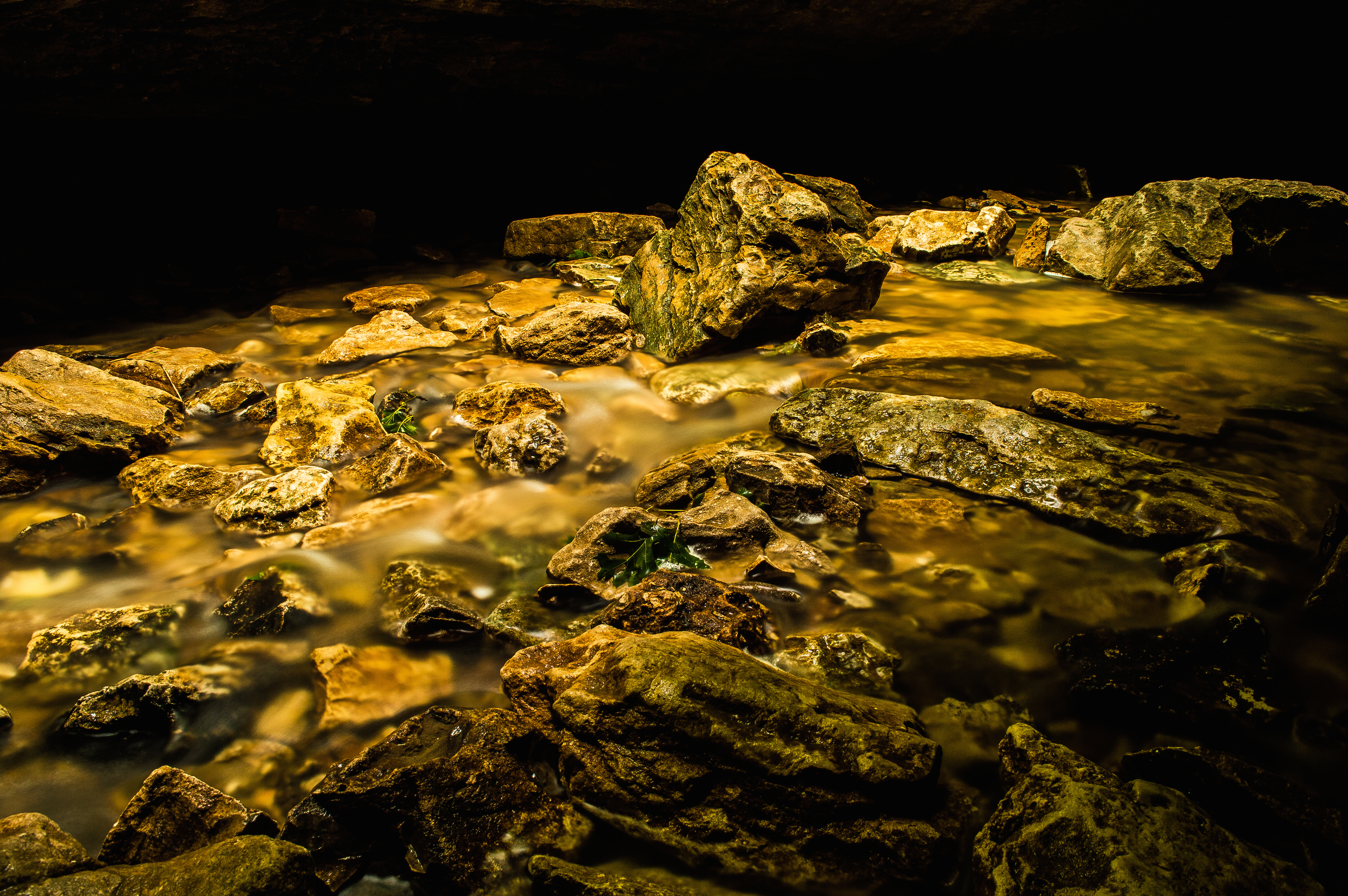 Explore the Devil's Ice Box