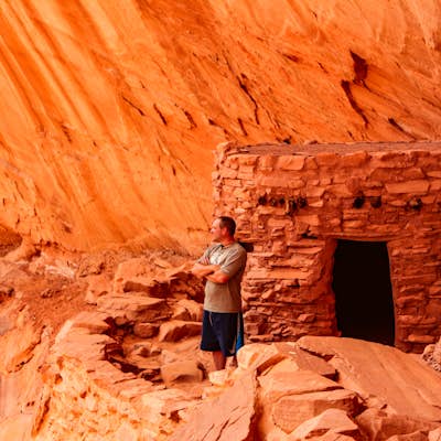 Hike to the Ancestral Puebloan Ruins in Forgotten Canyon