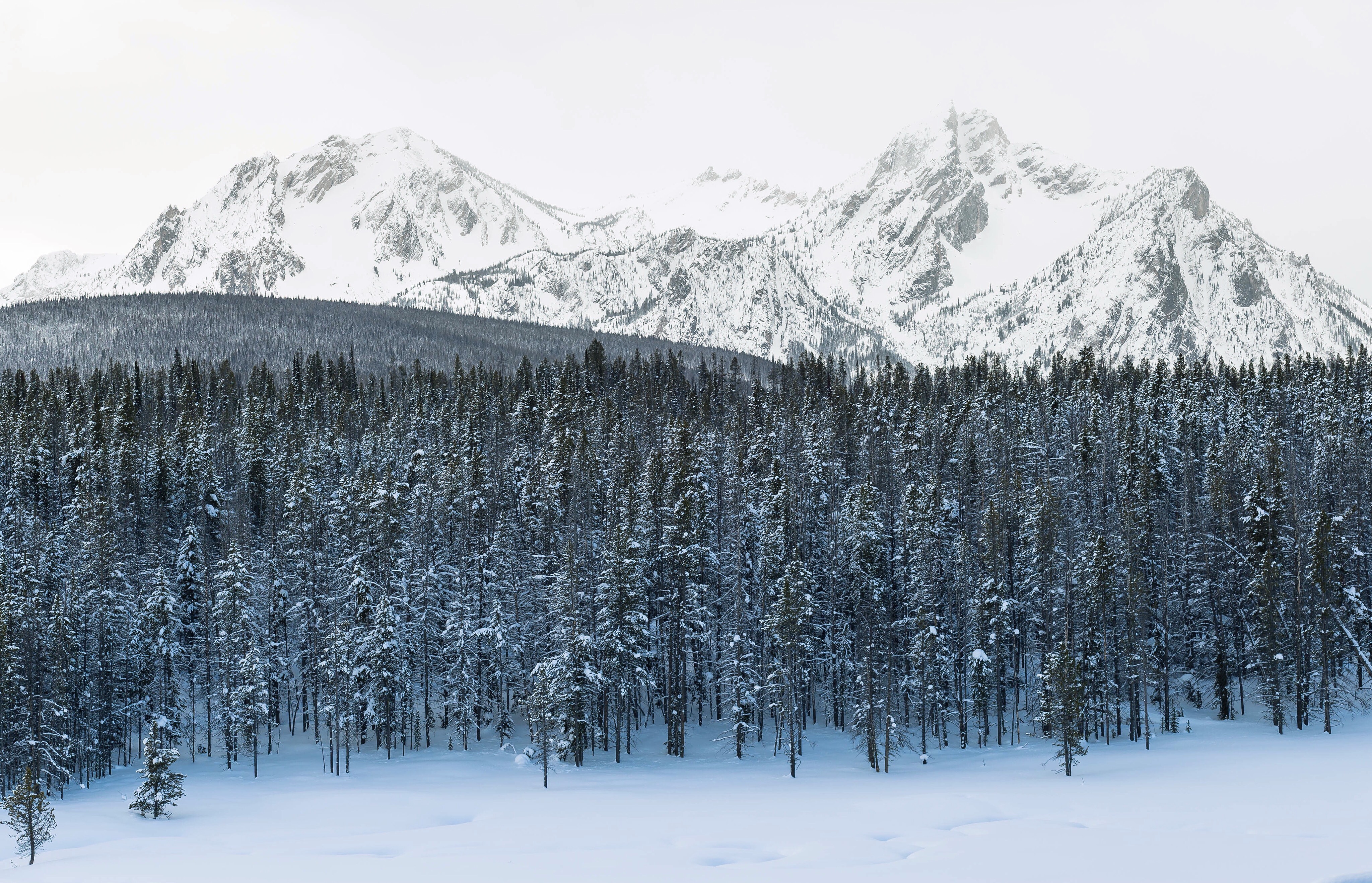 Photograph the Sawtooth Mountains
