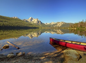 3 Tips For Your First Overnight Canoe Trip
