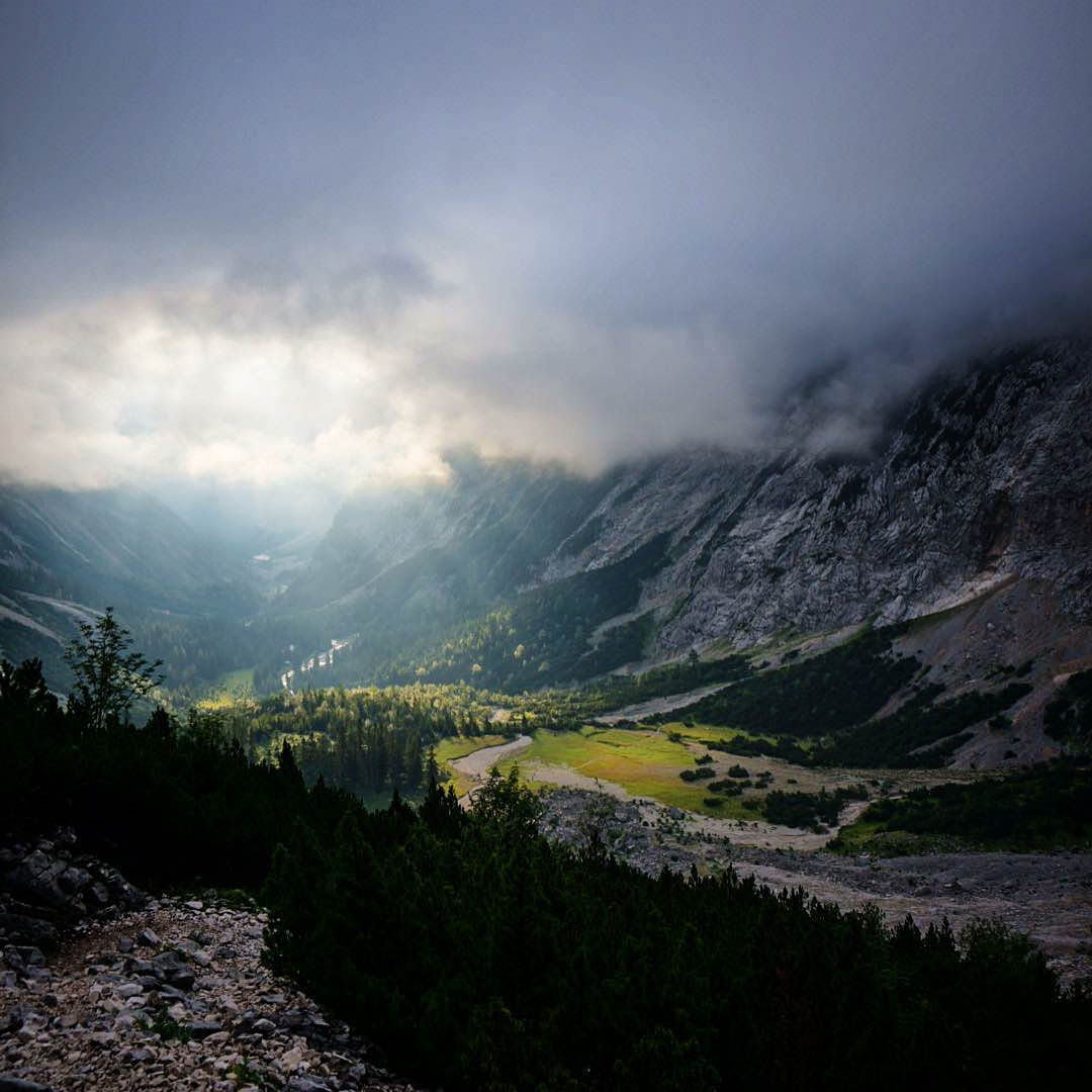 Hike Zugspitze via Reintal