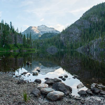 Hike to Baby Bedwell & Bedwell Lake