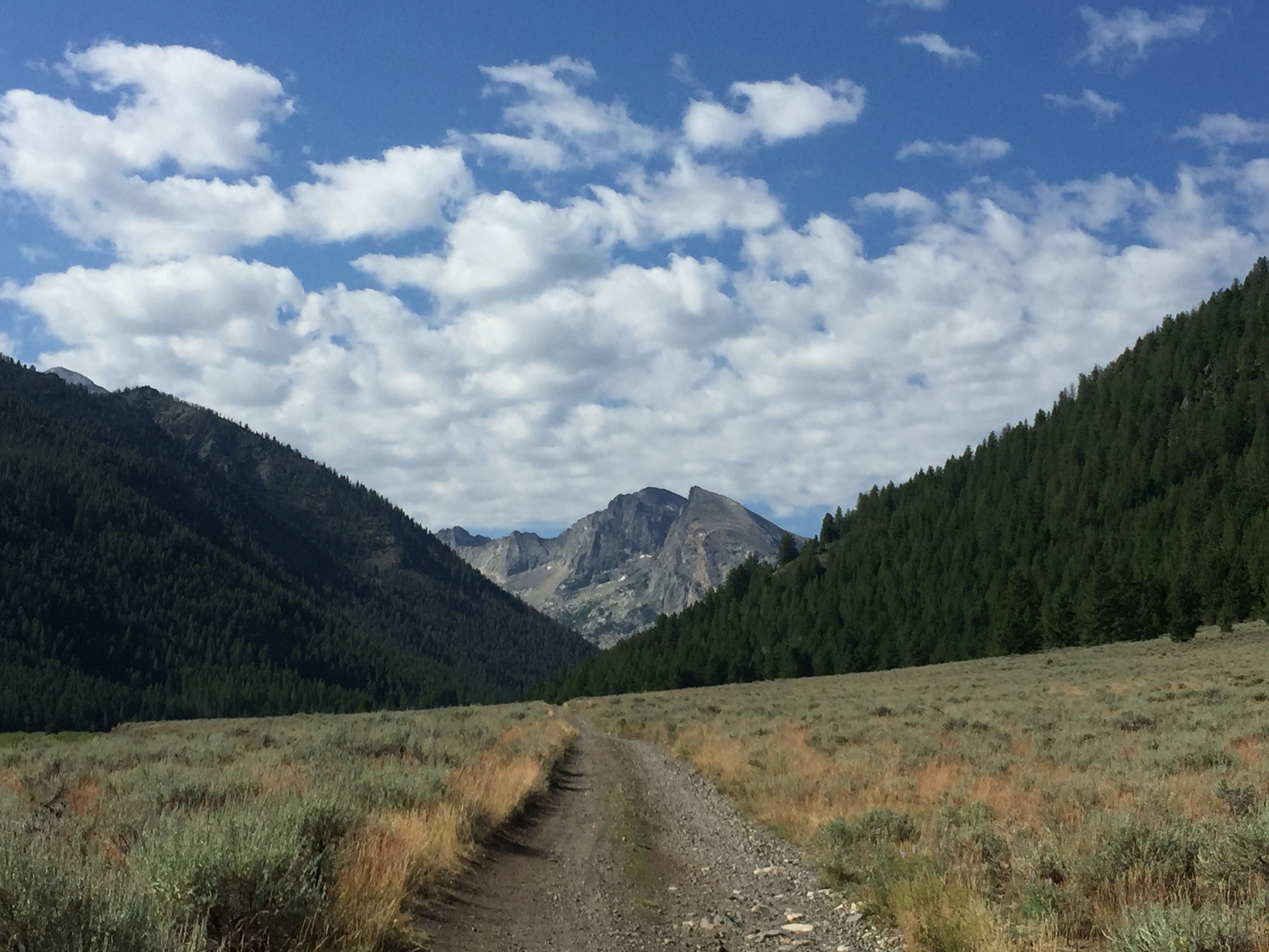 Hike to Kane Lake