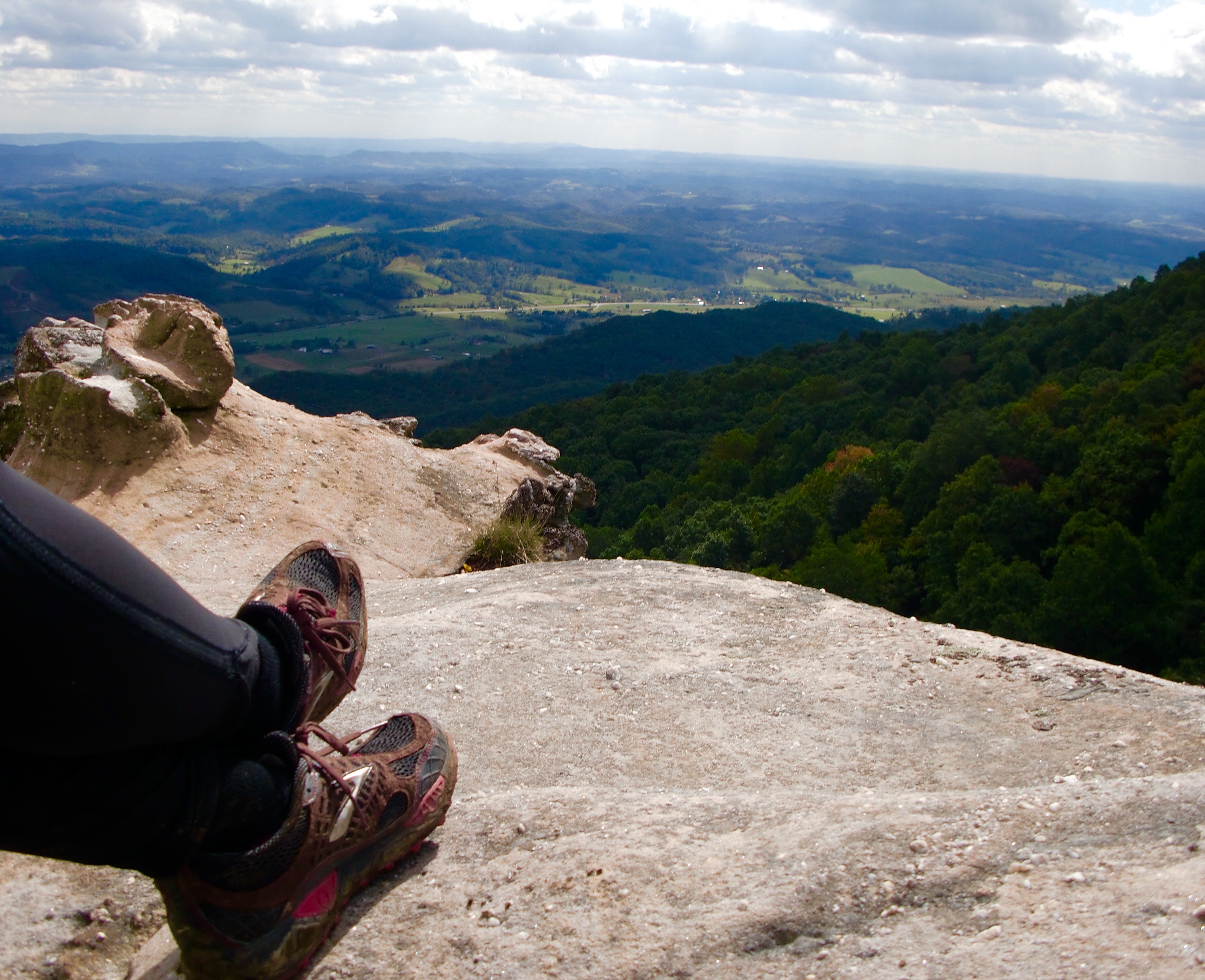 Hike to White Rocks
