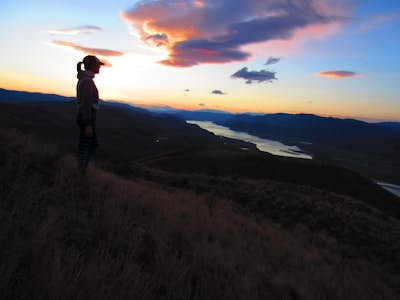 Enjoy a quick sunset hike in Kamloops
