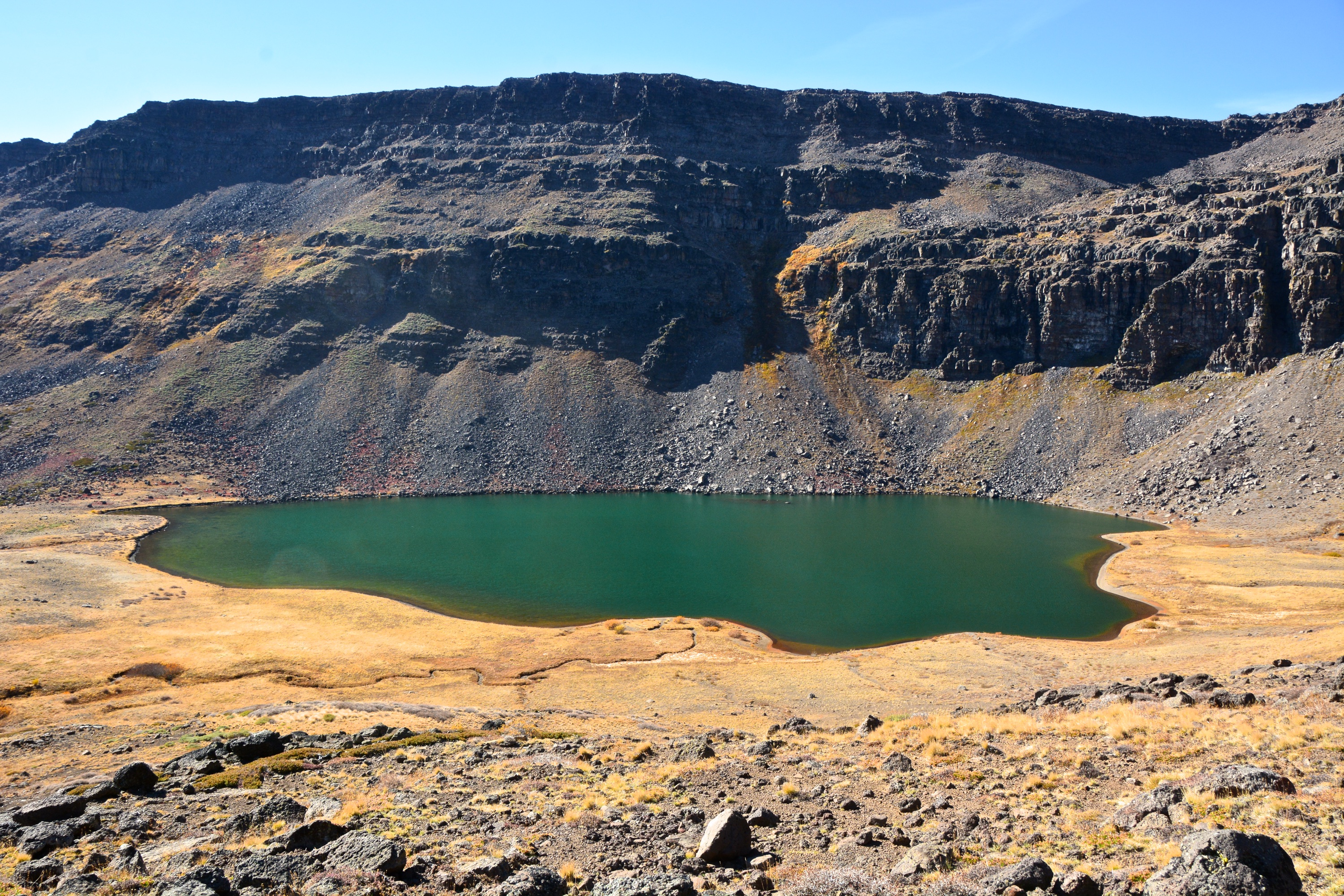 Hike to Wildhorse Lake