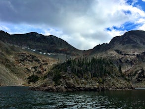 Hike to Lake Agnes