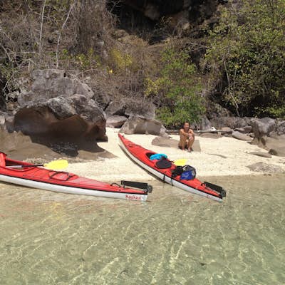 Kayak Labuan Bajo, Flores 