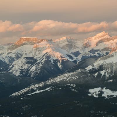 Cross-Country Ski and Scramble to Oldforgetmenot for Sunrise