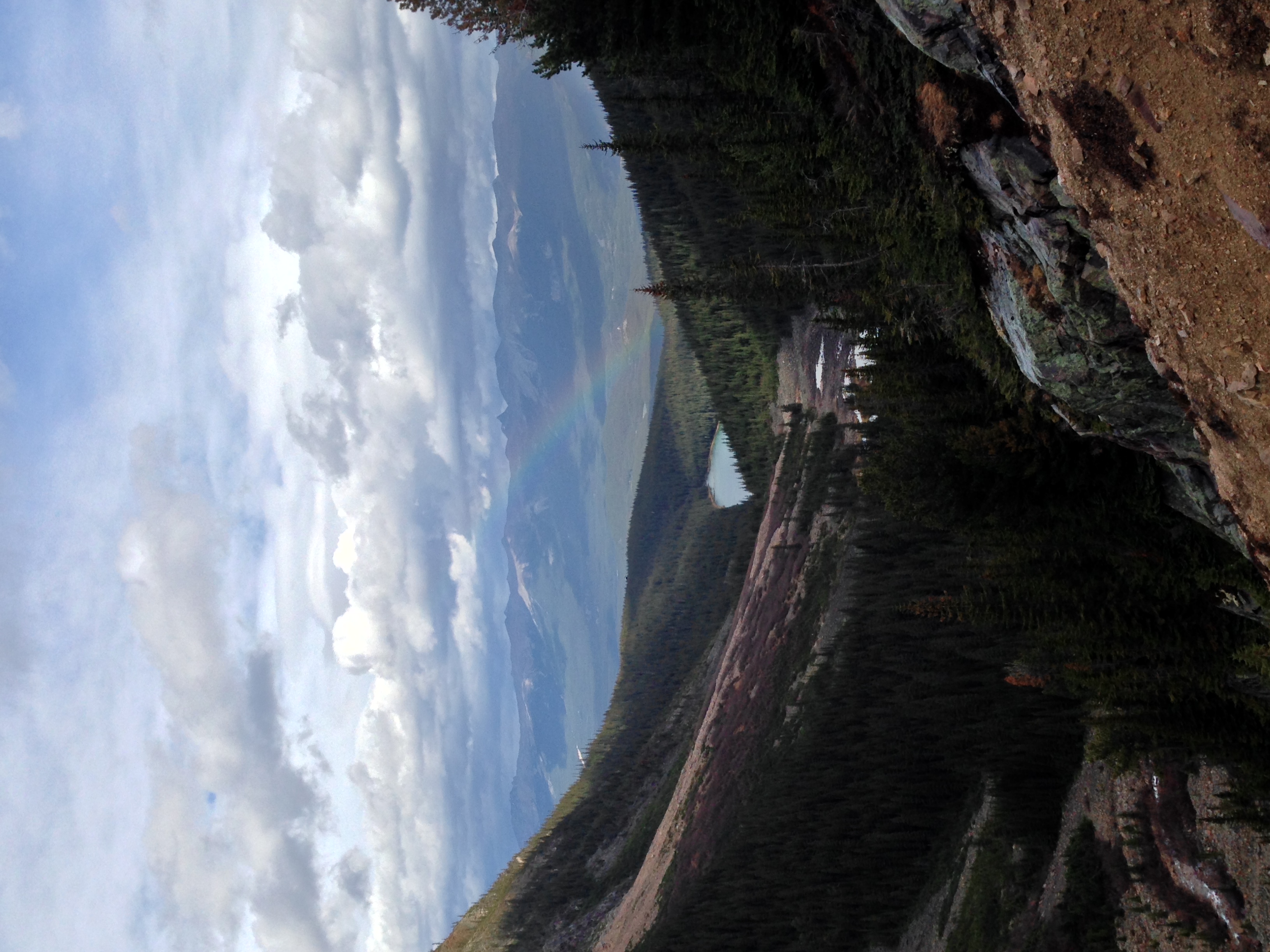 Hike to Geraldine Lakes