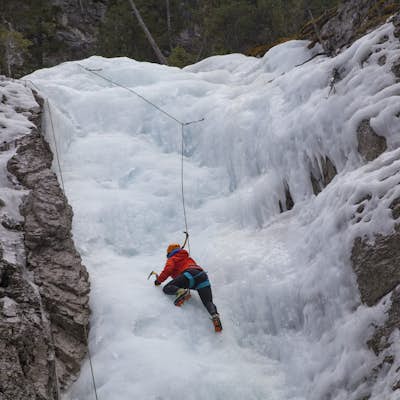 Ice Climb at King Creek