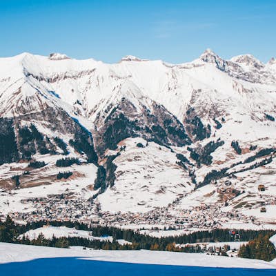 Ski and Snowboard Chateau D'oex 