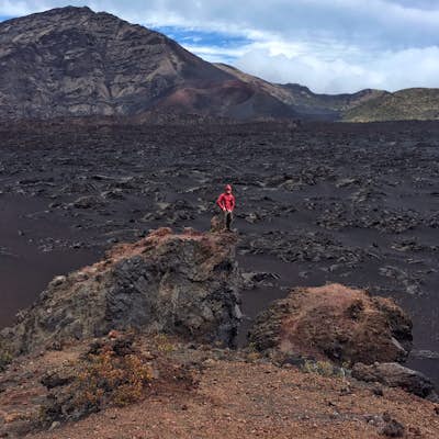 Backpack the Haleakala Wilderness: Halemau'u to Sliding Sands Trail