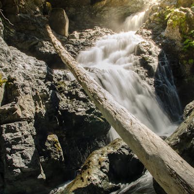 Rosewall Creek Falls
